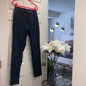 New York and Company two button high waisted jegging